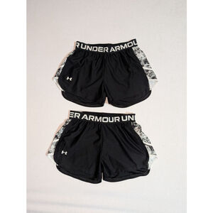 Under Armour Shorts Bundle XS • pattern Trim • Logo Waistband
